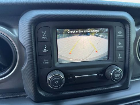 Certified 2021 Jeep Wrangler Unlimited Sport image 23