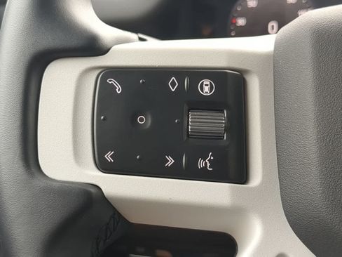 Used 2025 Land Rover Defender 110 S AWD/4WD image 26