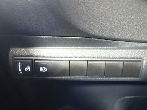 Used 2024 Toyota Corolla LE image 40