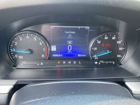 Used 2022 Ford Explorer XLT w/ Equipment Group 202A image 27