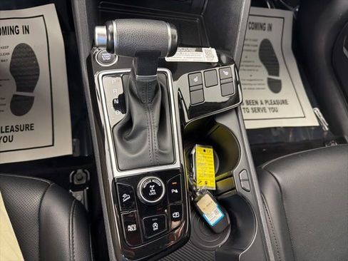 Used 2023 Kia Sportage X-Line w/ X-Line Premium Package AWD/4WD image 34
