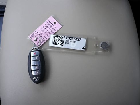 Certified 2023 INFINITI QX80 Premium Select w/ Cargo Package image 28