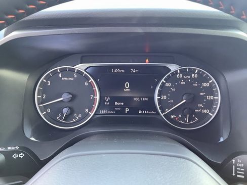 Used 2025 Nissan Rogue SV image 14