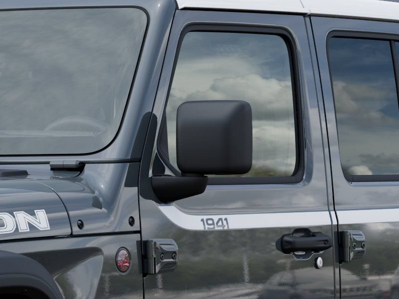 New 2026 Jeep Gladiator Rubicon w/ Whitecap Package AWD/4WD image 12
