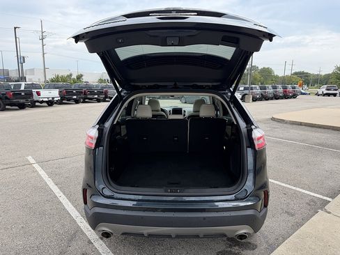 Used 2023 Ford Edge Titanium AWD/4WD image 5