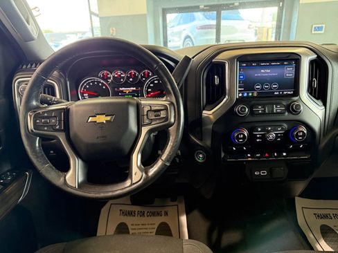 Used 2019 Chevrolet Silverado 1500 LT w/ All-Star Edition image 13