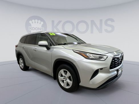 Used 2020 Toyota Highlander L image 7