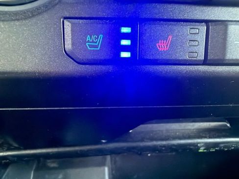 Used 2019 Ford F450 Platinum w/ Platinum Ultimate Package AWD/4WD image 28