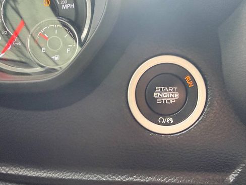 Used 2020 RAM 1500 Big Horn RWD image 13