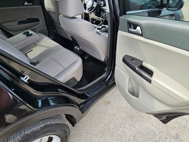 Used 2019 Kia Sportage LX w/ LX Popular Package FWD image 18