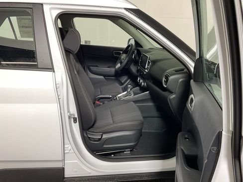 New 2026 Hyundai Venue SEL image 37