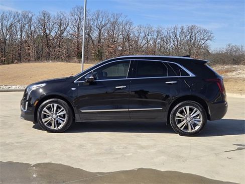 Used 2025 Cadillac XT5 Premium Luxury w/ Technology Package image 5