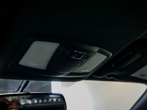 Used 2010 Nissan 370Z Touring image 62