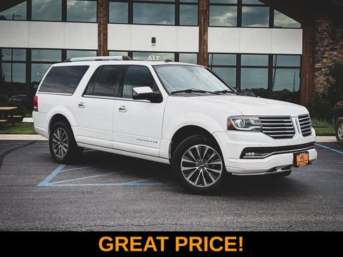 Used 2016 Lincoln Navigator L Select AWD/4WD image 1
