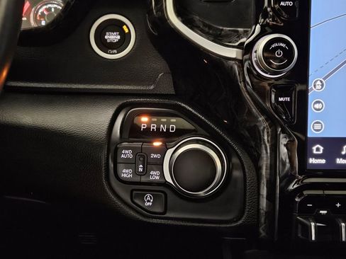 Used 2023 RAM 1500 Big Horn AWD/4WD image 19