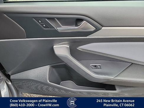 New 2026 Volkswagen Jetta SE image 42