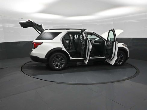 New 2026 Ford Explorer Active w/ Active Comfort Package AWD/4WD image 60
