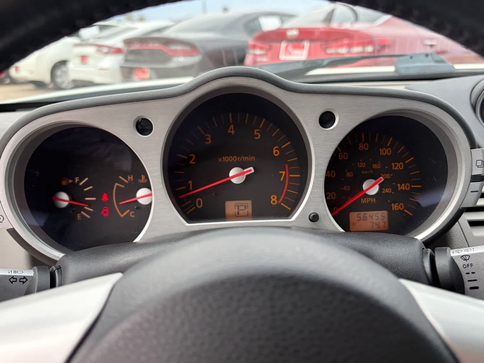 Used 2004 Nissan 350Z Touring RWD image 22