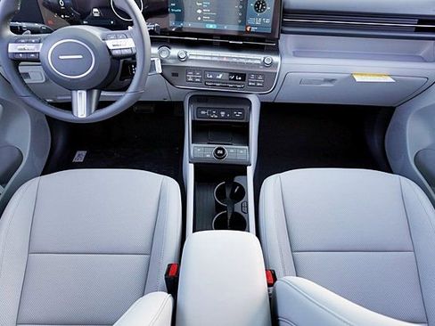 New 2026 Hyundai Kona SEL Premium image 23