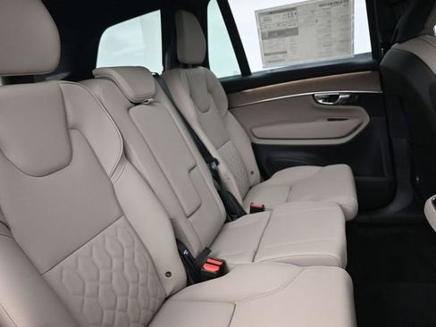 New 2026 Volvo XC90 B6 Plus w/ Protection Package Premier image 34