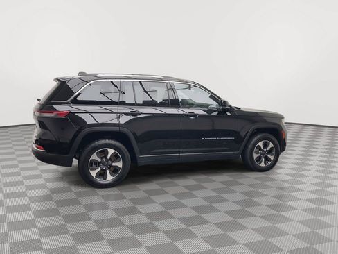 Used 2023 Jeep Grand Cherokee 4WD 4xe image 42