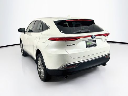 Used 2022 Toyota Venza Limited w/ Advanced Technology Package AWD/4WD image 5