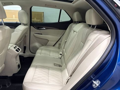 Used 2023 Buick Envision Avenir AWD/4WD image 32