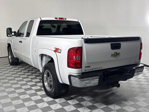 Used 2011 Chevrolet Silverado 1500 LT w/ All-Star Edition image 7