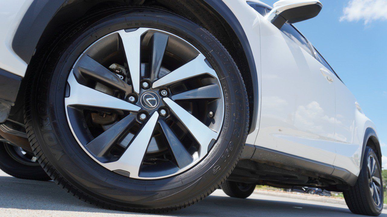 Used 2018 Lexus NX 300 AWD w/ Premium Package image 10