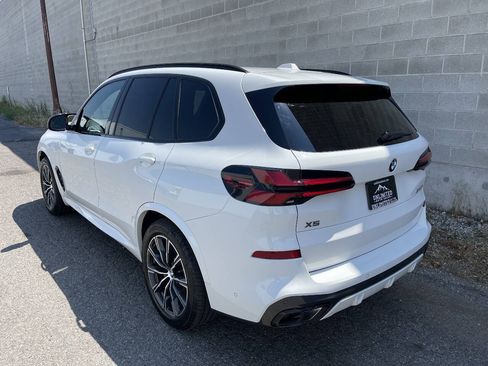Used 2026 BMW X5 M60i AWD/4WD image 3