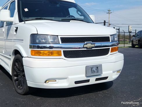 Used 2021 Chevrolet Express 2500 LS w/ Enhanced Convenience Package RWD image 12