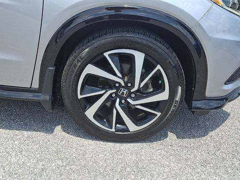 Used 2020 Honda HR-V Sport image 8