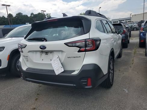 Used 2020 Subaru Outback AWD/4WD image 9