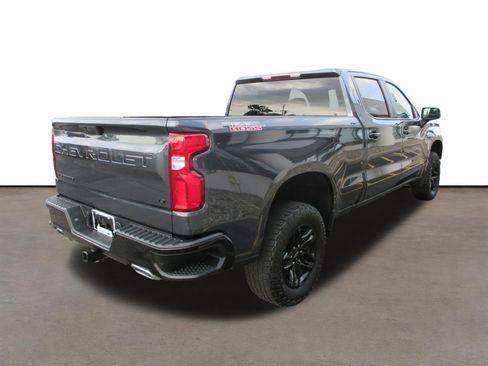 Used 2021 Chevrolet Silverado 1500 LT Trail Boss w/ Bed Protection Package AWD/4WD image 5