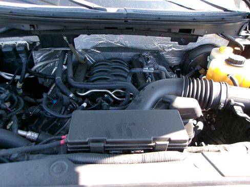 Used 2014 Ford F150 Platinum RWD image 24