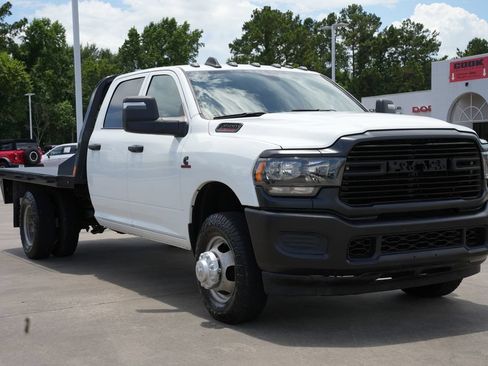Used 2024 RAM 3500 Tradesman AWD/4WD image 2