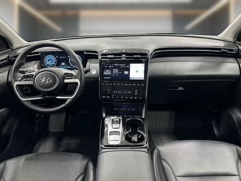 Certified 2024 Hyundai Tucson Limited AWD/4WD image 17