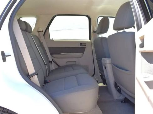 Used 2009 Ford Escape 2WD Hybrid image 24