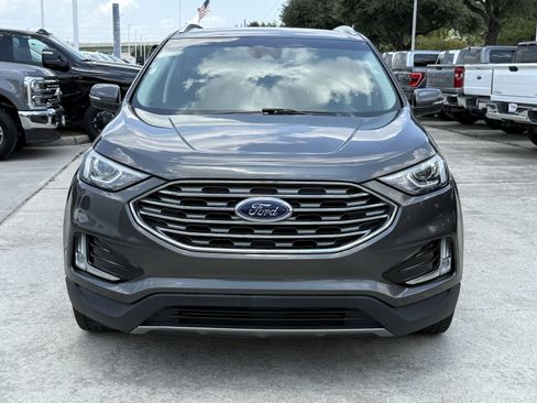 Used 2019 Ford Edge Titanium FWD image 13