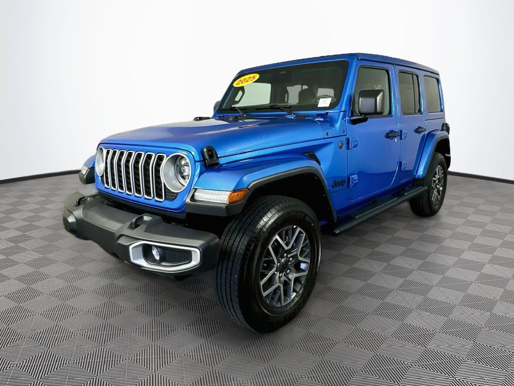 Certified 2025 Jeep Wrangler Unlimited Sahara AWD/4WD image 6