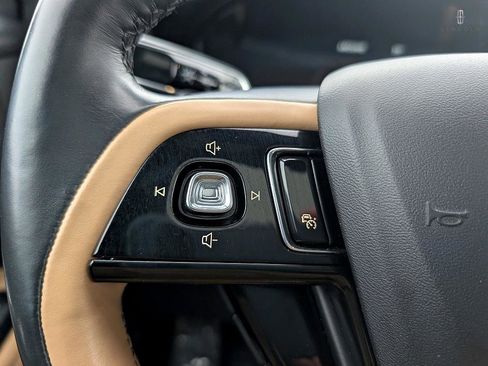 Used 2020 Lincoln Corsair Reserve w/ Equipment Group 202A image 16