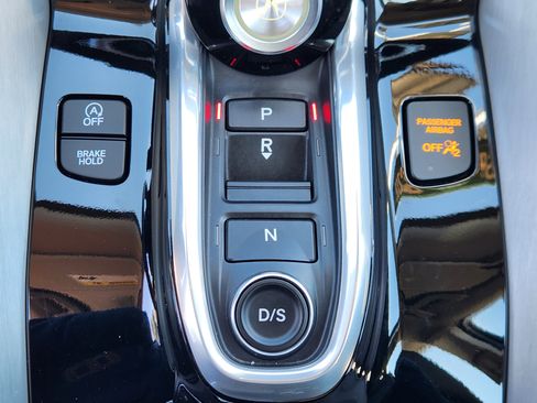 Certified 2025 Acura TLX w/ Technology Package image 13