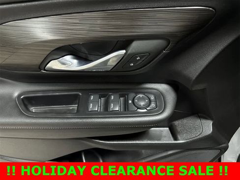 Used 2023 GMC Terrain SLE image 22