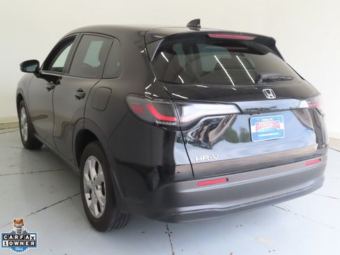 Used 2025 Honda HR-V LX image 6