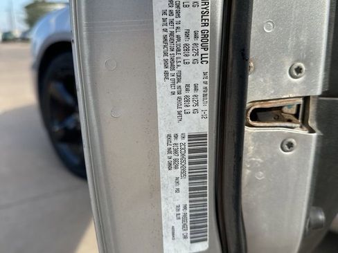 Used 2012 Dodge Charger SXT Plus RWD image 9