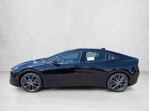 New 2026 Toyota Prius Limited FWD image 5