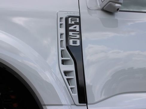 Used 2026 Ford F450 Lariat AWD/4WD image 20