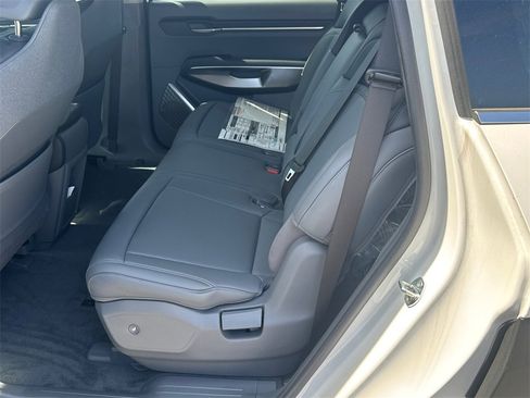 New 2024 Kia EV9 Light image 21