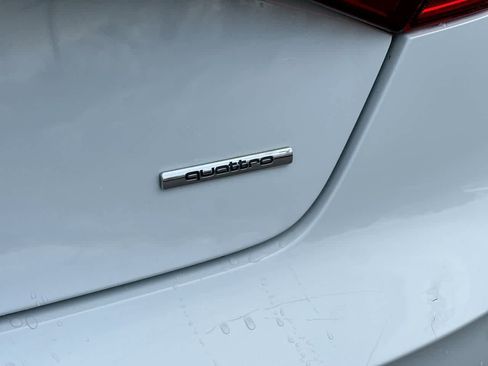 Used 2015 Audi A8 L 3.0T w/ Premium Package image 18