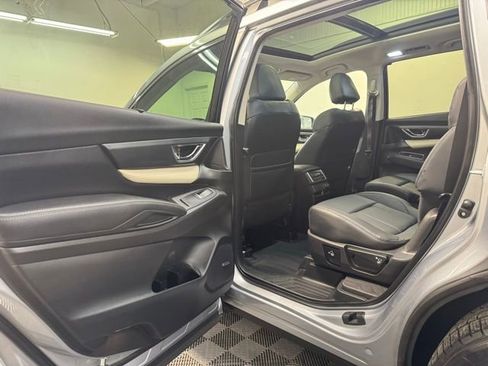 Used 2022 Subaru Ascent Limited w/ Technology Package AWD/4WD image 29